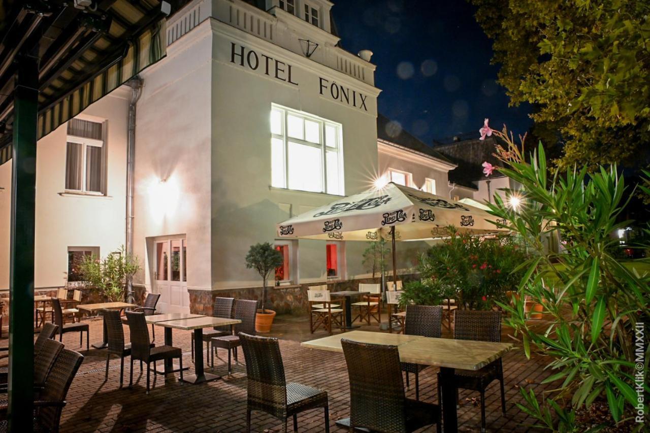 Fonix Hotel Balatonföldvár Exterior foto